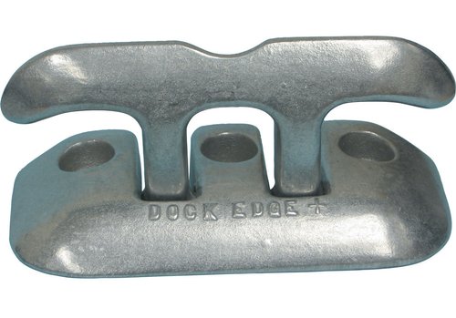 Dock Edge bropullert i aluminium set fra siden med klar fokus på detaljerne