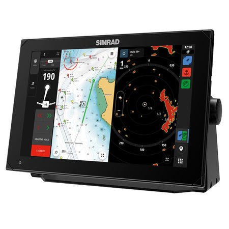 Kombiinstrumentet Simrad NSX 3012 monteret på bådens cockpit.