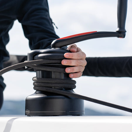 Oversigt over Ronstan spil 50 QT Orbit i maritim kontekst