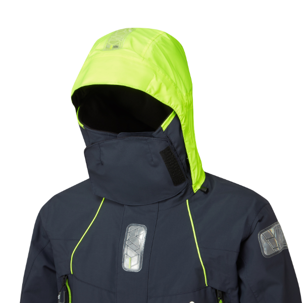 Gill OS26 jakke vist bagfra med detaljeret design