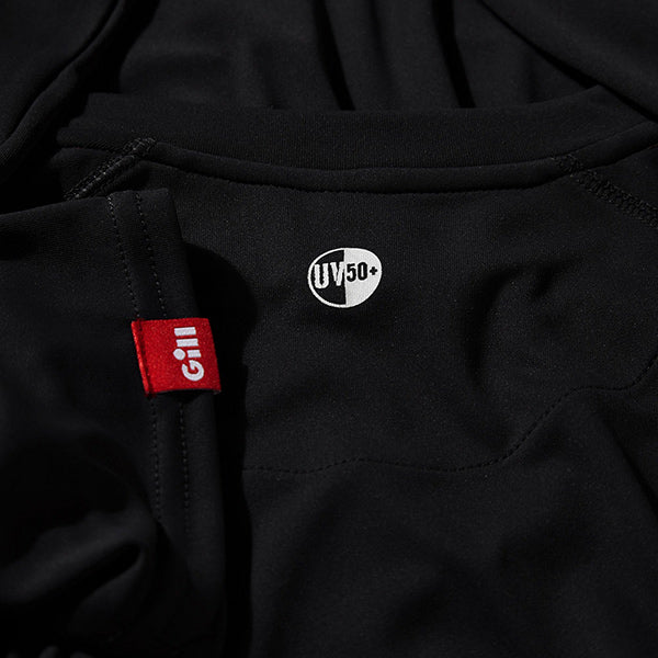 Gill UV Tec T-shirt præsenteret med fokus på detaljer