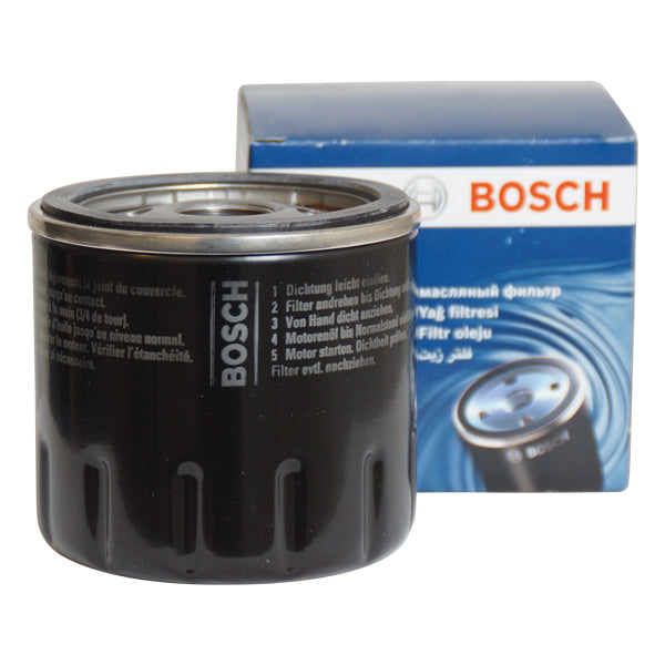 Bosch oliefilter P3300 Vetus præsenteret på en hvid baggrund