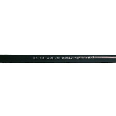 SeaTec benzinslange i gummi, 10 mm i diameter, 3 meter lang.