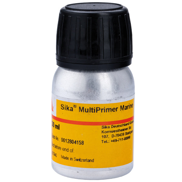 Sika MultiPrimer Marine anvendt på bådoverflade, ved forberedelse til maling