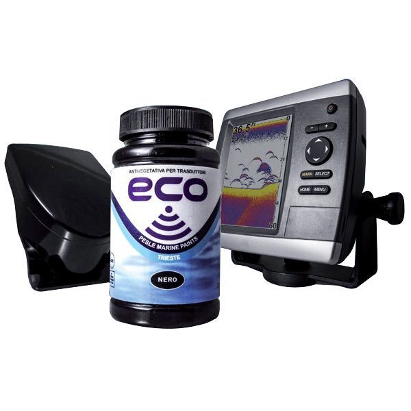 Marlin Eco Antifouling fra SeaTec til beskyttelse af transducer, vist på båd
