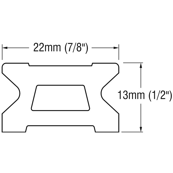 Ronstan skødeskinne 22mm i brug, trukket med skødebånd.