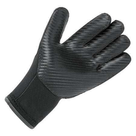 Gill, 7673 neoprene vinterhandske i brug med sejlerudstyr