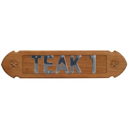 Roca teak skilt monteret på båd, tydeligt tal 3